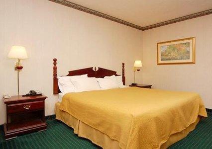 Econo Lodge Canton I-55 Стая снимка