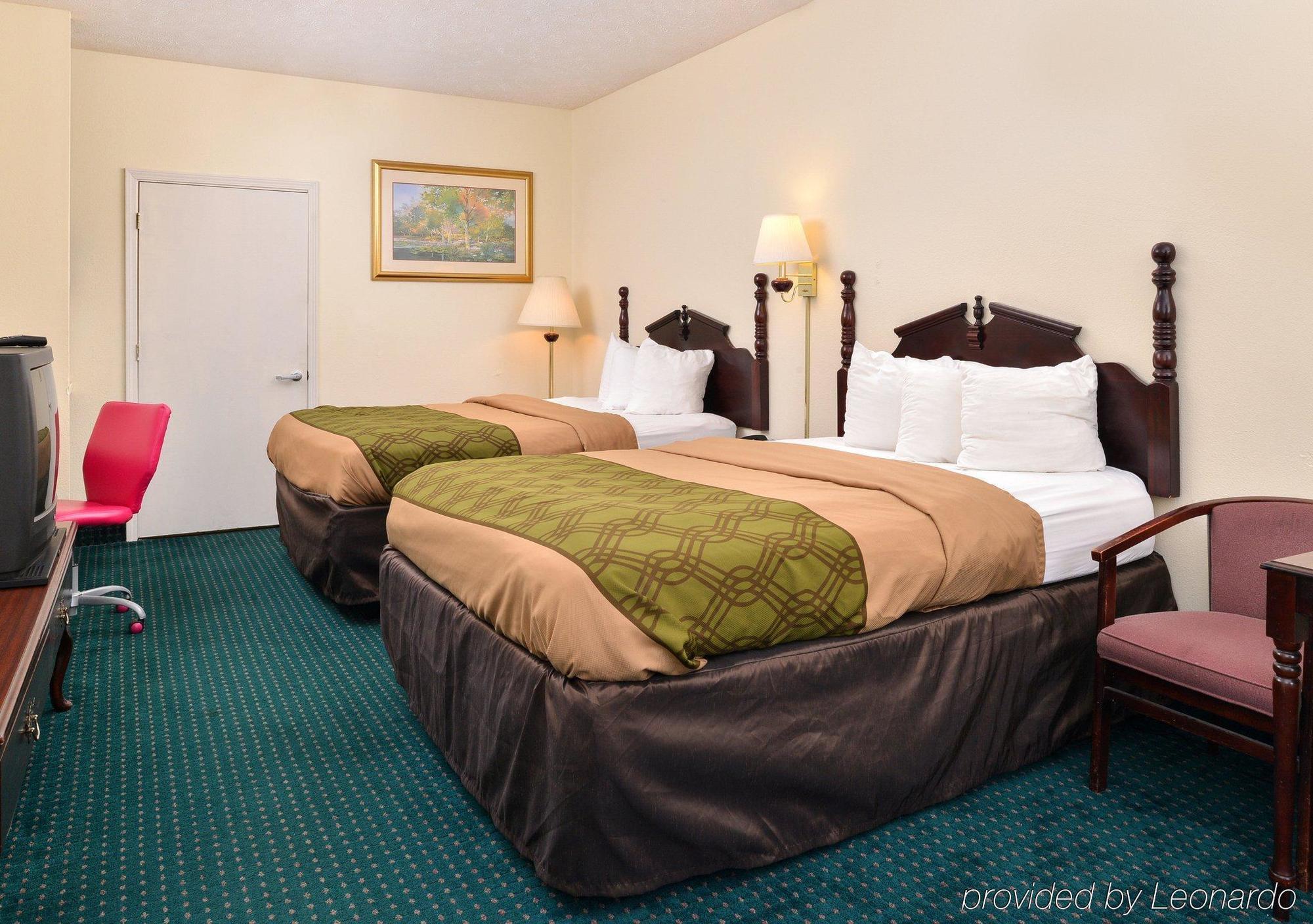 Econo Lodge Canton I-55 Екстериор снимка