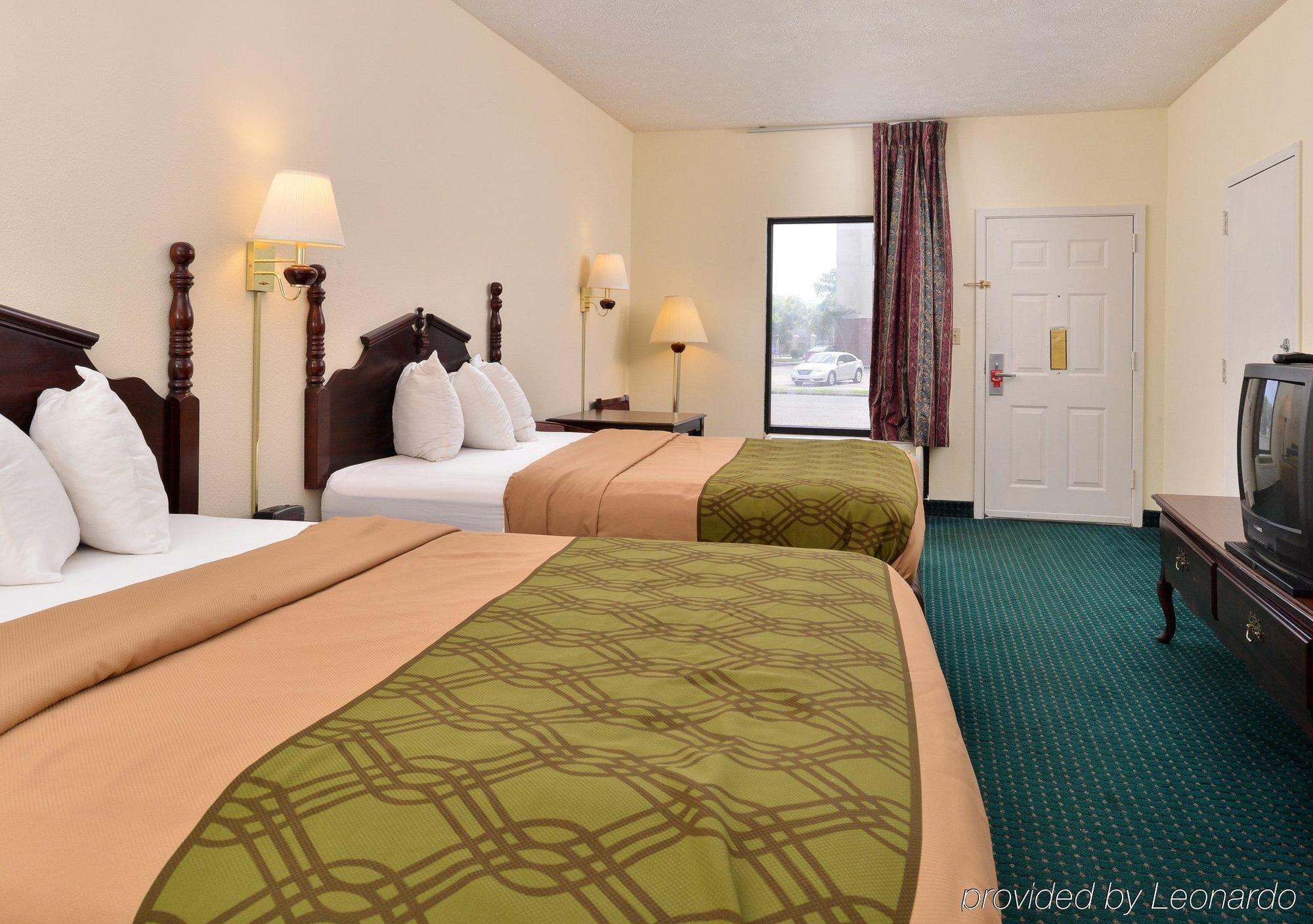 Econo Lodge Canton I-55 Екстериор снимка