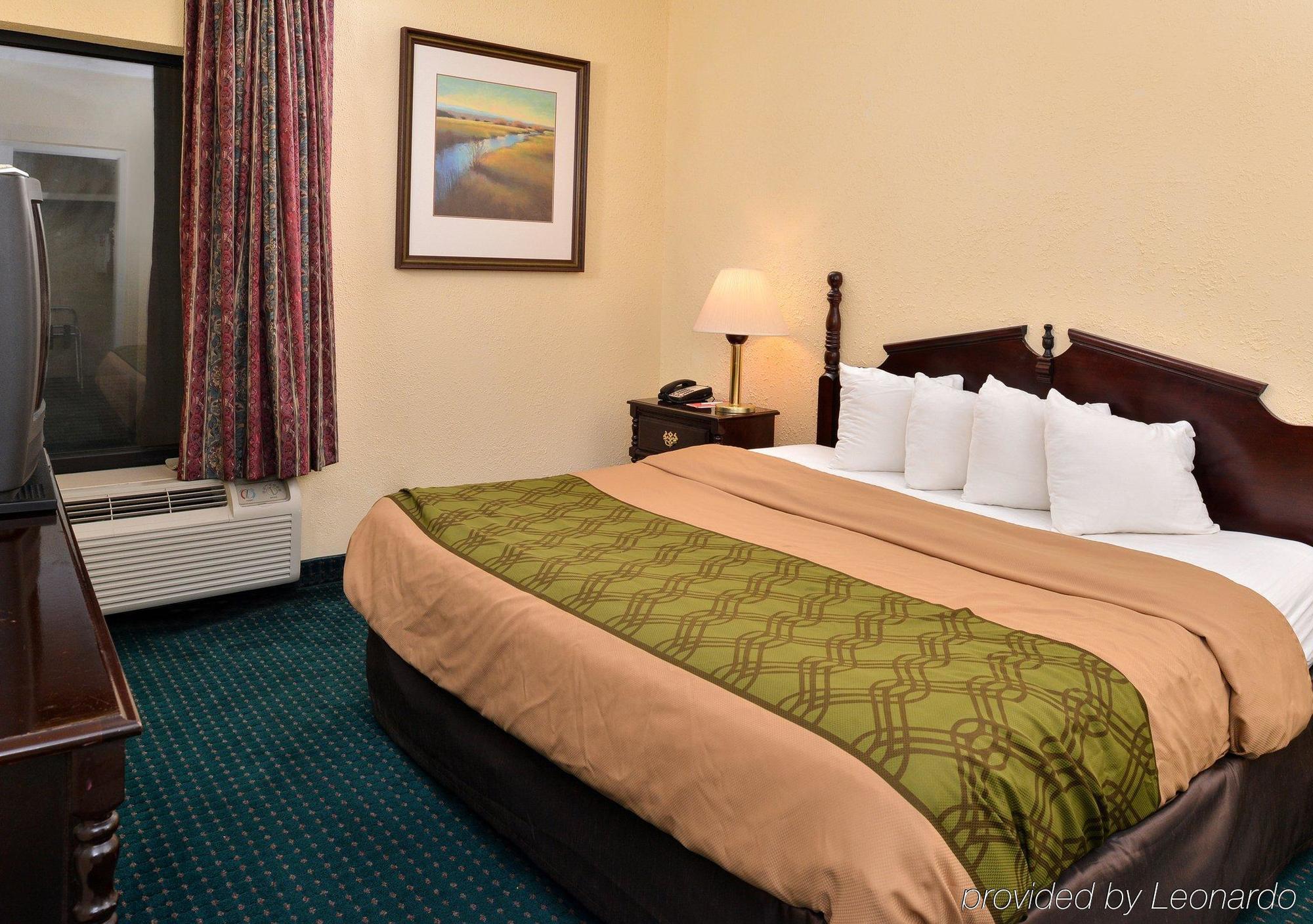 Econo Lodge Canton I-55 Екстериор снимка
